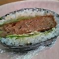 佑都ママ's cooksnap of when they made マルシンハンバーグのおにぎらず.
