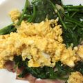 春巻きママ's cooksnap of when they made ベーコンほうれん草炒め卵をのせて.