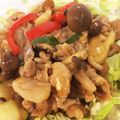 たまごせんべえ's cooksnap of when they made 豚肉ときのこのカラフルしょうが焼き.