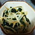 まぁむかんとりぃ's cooksnap of when they made ボウルひとつでもやしとわかめのナムル♪.
