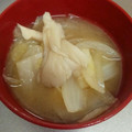 natsu_i's cooksnap of when they made 簡単！和食♪白菜 玉ねぎ 舞茸のお味噌汁.