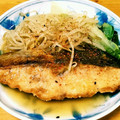 どんがらがっしゃっん's cooksnap of when they made 彩り豊かな生鮭と野菜の炒めもの.