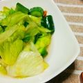ぱばっちょん's cooksnap of when they made 干し梅とキュウリ、レタスの浅漬け風.