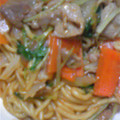 SHIRAYURI201's cooksnap of when they made 焼き肉のたれで✿旦那が喜ぶ焼きそば✿.