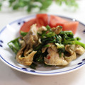 まろんかふぇ's cooksnap of when they made 春菊と豚肉の簡単中華風炒め.