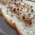 どんぐりぱん's cooksnap of when they made ココナッツオイルとアーモンドのトースト❤.