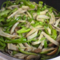 はっぴーはりぼ's cooksnap of when they made ピーマンとエリンギの塩炒め.