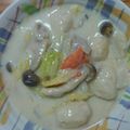 tomomi♪'s cooksnap of when they made 鶏肉団子と白菜のクリーム煮.