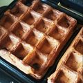 yuckey210's cooksnap of when they made Krusteazのワッフル☆ココア味も.