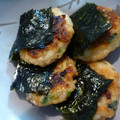 ぱいみん's cooksnap of when they made のりを巻いて磯辺焼き風鶏だんご.