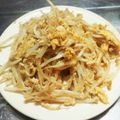 レフィア's cooksnap of when they made もやしのマヨ卵炒め.