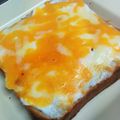 はんぶんこ☆'s cooksnap of when they made 水切りヨーグルトのチーズトースト.