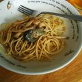 むうみん923's cooksnap of when they made 牡蠣のペペロンチーノ☆アヒージョリメイク.