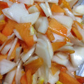小平市's cooksnap of when they made ♪野菜♪蕪と柿の浅漬け.