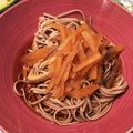 とまとだいすき〜☆'s cooksnap of when they made 豚肉と大根のホカホカあったかお蕎麦.