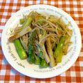 にきけん's cooksnap of when they made 夏にアスパラ炒め☆もやし&ちくわ.