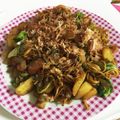 ェンジェル's cooksnap of when they made 超簡単！ソース焼きそばをカレー味に！？.