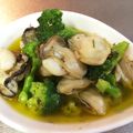 sakuramanj's cooksnap of when they made 牡蠣とブロッコリーのアヒージョ.