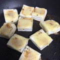 sachiemon☆'s cooksnap of when they made 簡単★はんぺんのチーズ焼き★おつまみにも.