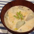 miwayon's cooksnap of when they made なめことカブと油揚げの豆乳味噌汁♬.