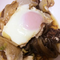 tiemia's cooksnap of when they made すき焼きのタレで★牛肉、白菜の卵煮丼.