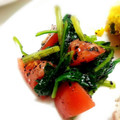 賢くんママ's cooksnap of when they made ほうれん草とトマトの黒の胡麻和え.