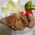 yochaam's cooksnap of when they made 簡単♪♪しっとり柔らか本格ローストポーク.