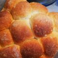 のぶよっしー's cooksnap of when they made HBで！ふわふわ蜂蜜ミルクちぎりパン♡.