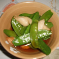 ＴＯＭＵＫＯ's cooksnap of when they made さやえんどうとちくわ和え.