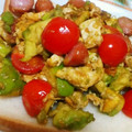 Ｑたろたろ's cooksnap of when they made アボガドと炒り卵のバターしょうゆ炒め♪.