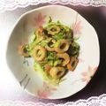 K0A9O0R8U♪'s cooksnap of when they made レタスとキュウリのわさびマヨサラダ.