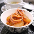 putimiko's cooksnap of when they made 大根とイカの煮物☆.