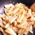 hinamathu's cooksnap of when they made 大量消費！大根とツナの簡単炒め.