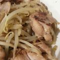あるるんっ's cooksnap of when they made 鶏肉もやし炒め.