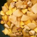 Aya303's cooksnap of when they made 鶏もも肉と根菜の生姜醤油で☆炒め煮.