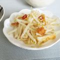 簡単手抜きママ's cooksnap of when they made 節約スピードおかず☆竹輪とモヤシの辛炒め.