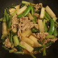 yukiman☆★'s cooksnap of when they made 小松菜大量消費！大根と豚肉との味噌炒め.