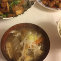 クックPW9C2T☆'s cooksnap of when they made 簡単　朝食　白菜　舞茸　油揚げの　味噌汁.