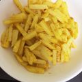 海さんママ's cooksnap of when they made 簡単！カレーマヨじゃが炒め♪.
