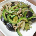 chikomaruo's cooksnap of when they made 新玉ねぎとゴーヤの味噌炒め.