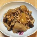 クックT801XC☆'s cooksnap of when they made 里芋としめじの鶏そぼろ煮.