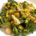 junlenoon's cooksnap of when they made ブロッコリーと鶏むね肉のマヨケチャソテー.