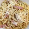 えんそく's cooksnap of when they made 低脂肪生クリームで至福✨のクリームパスタ.