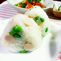 SP♪'s cooksnap of when they made 水玉ちっくな❤枝豆とソーセージのおにぎり.