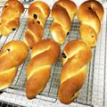 しばっち48's cooksnap of when they made ねじりパンの成形～パン屋仕込み～.