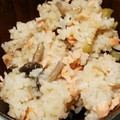 めいまーる's cooksnap of when they made 簡単♪鮭と木の子の炊き込みごはん.