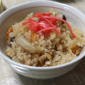 Walnut6K's cooksnap of when they made 鶏ひき肉ときのこの炊き込みご飯♬.