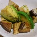 kohmom's cooksnap of when they made アボカドとキノコのにんにく炒め.