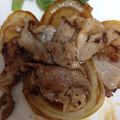 はぎまり's cooksnap of when they made 簡単！玉ねぎステーキ！豚バラのせ☆.