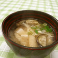 赤い電話's cooksnap of when they made なすと油揚げと豆腐のみそ汁.